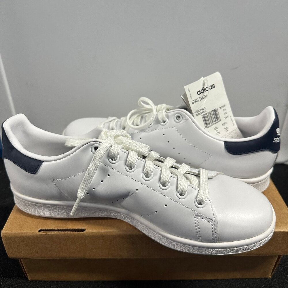 Stan Smith - image 1
